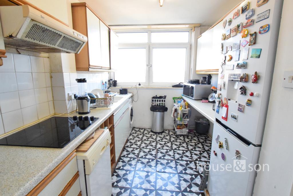 Furnished kitchen