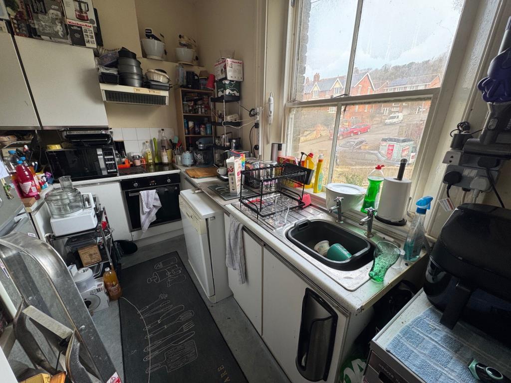 Flat 3 - Kitchen