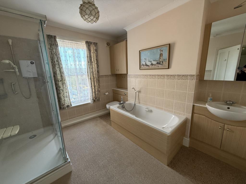 Family bathroom