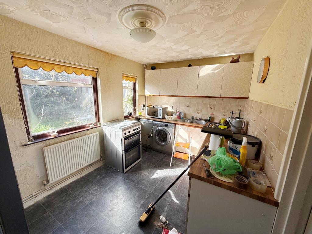 Kitchen in need of updating