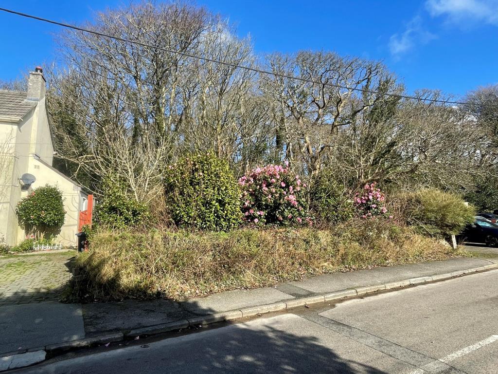 Picture of Lot from road