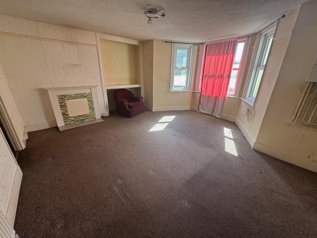Lower ground floor flat - living room