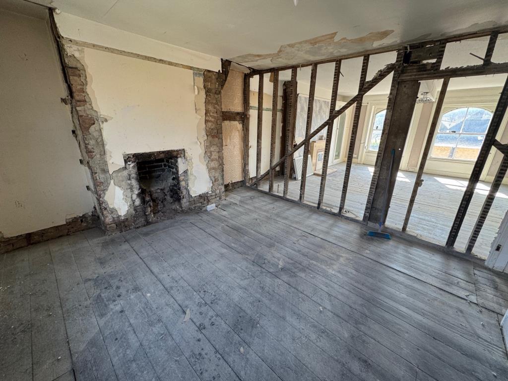 Maisonette - living room &amp; dining room