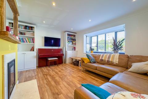 21 Mill Road, Lode, Cambridge, CB25 9EN