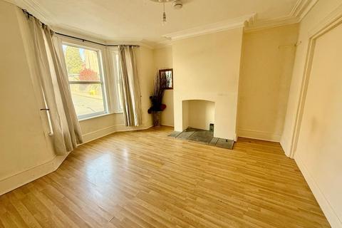 22 Frindsbury Road, Rochester, ME2 4TB