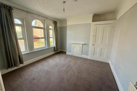 22 Frindsbury Road, Rochester, ME2 4TB