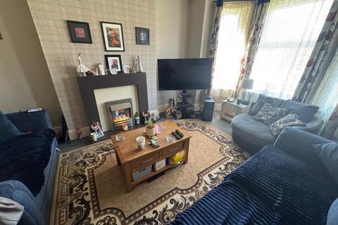 4 bedroom end of terrace house for sale, 146 Canterbury Road, Folkestone, Kent