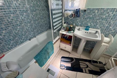 4 bedroom end of terrace house for sale, 146 Canterbury Road, Folkestone, Kent
