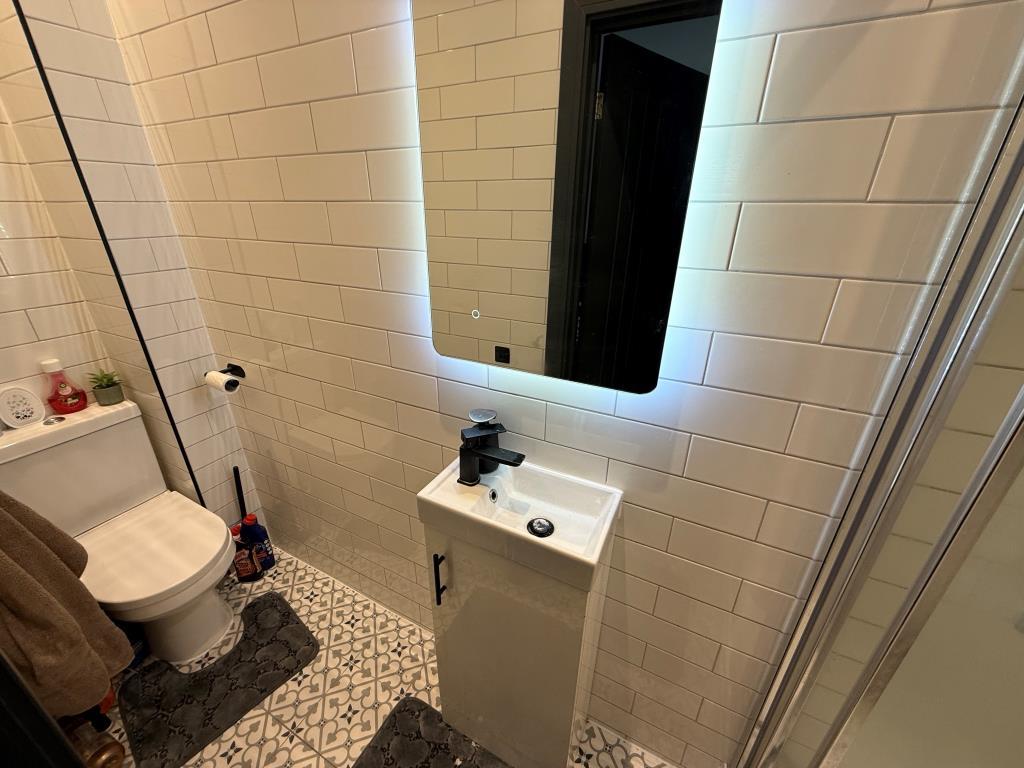 En suite one