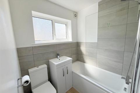 Wayside Ferndale, Dartmouth, TQ6 9QU