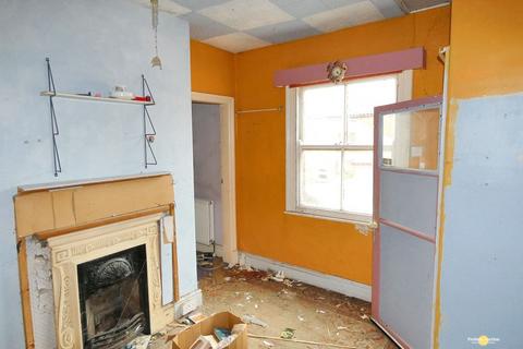 2 Chapmangate, Pocklington, York, YO42 2AZ