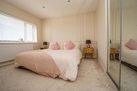 3 bedroom detached house for sale, Victoria Avenue, Hastings