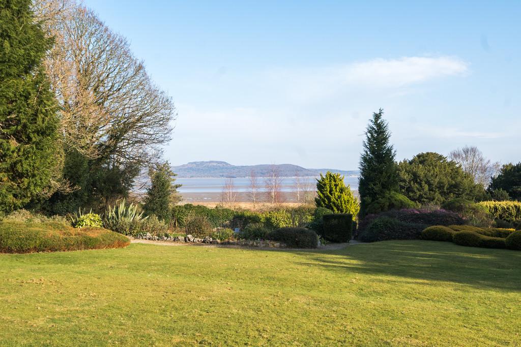 Communal Grounds