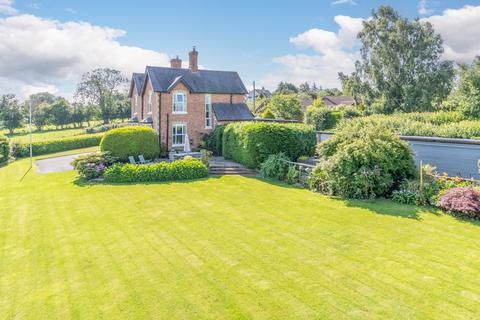 4 bedroom detached house for sale, Oldwood Road, Tenbury Wells, Worcestershire, WR15 8TA