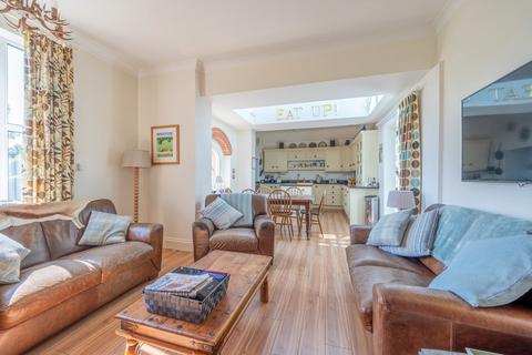 4 bedroom detached house for sale, Oldwood Road, Tenbury Wells, Worcestershire, WR15 8TA