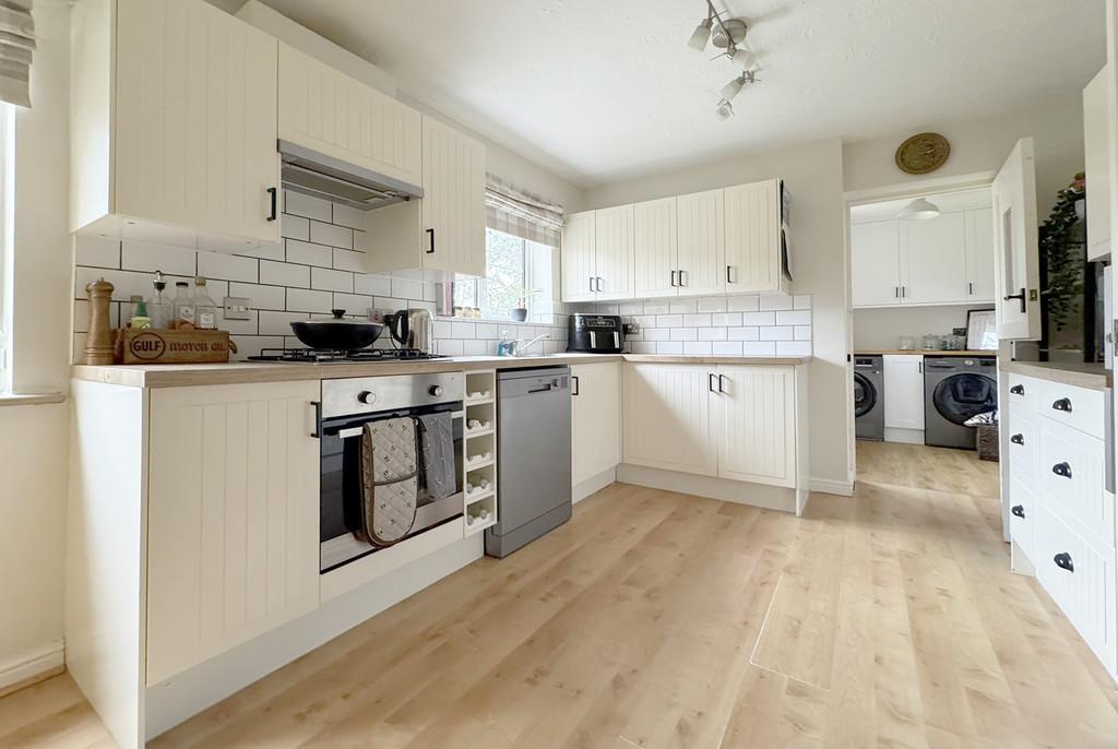 9 PC Kitchen
