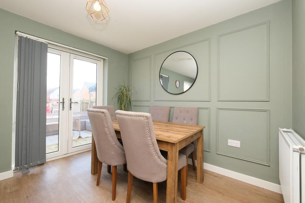 Kitchen/Dining