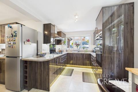 21 Gregory Avenue, Mapperley, Nottingham, NG3 6BW