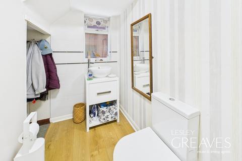 21 Gregory Avenue, Mapperley, Nottingham, NG3 6BW