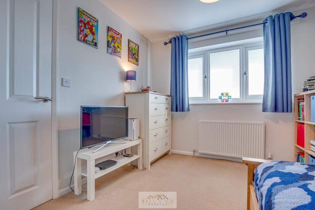 Bedroom 2.3