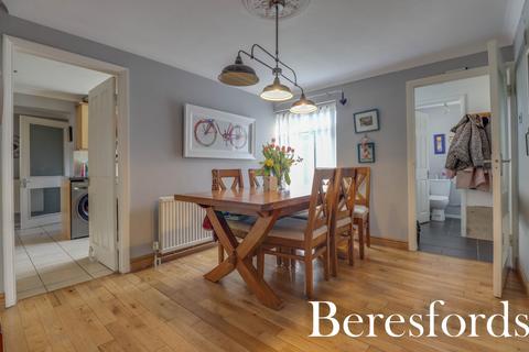 3 bedroom detached house for sale, Tomlyns Close, Hutton, CM13