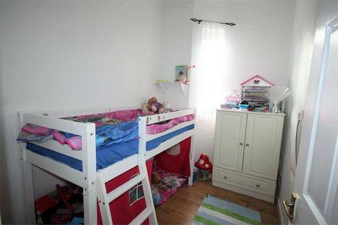 2 bedroom apartment to rent, Drummond Road, Bournemouth