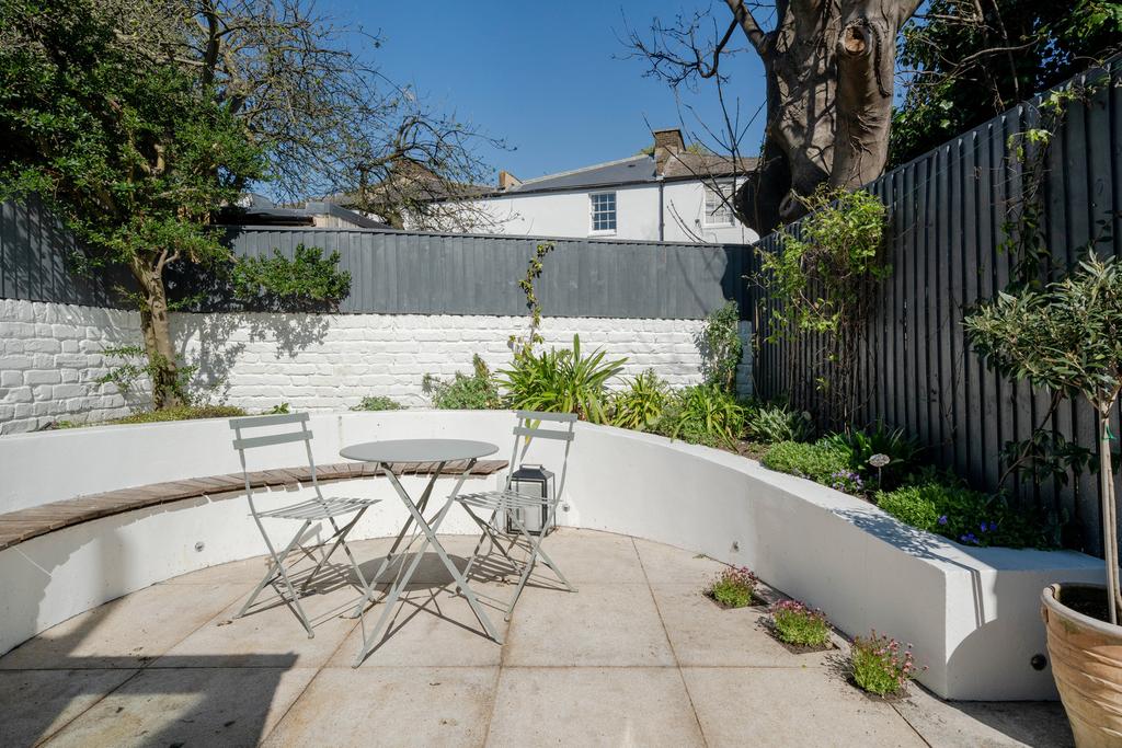 274435 - Baring Street, London N1 - high res - ...