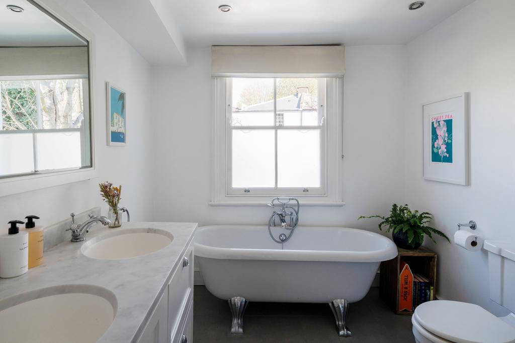 274413 - Baring Street, London N1 - high res - ...