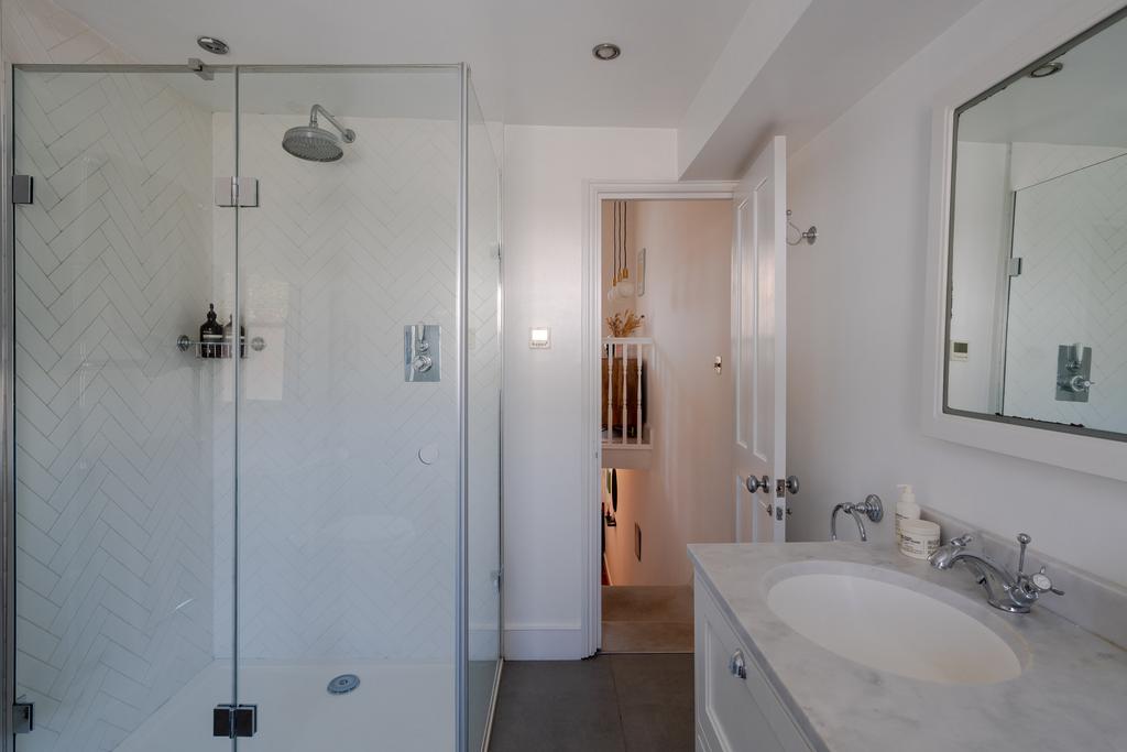274415 - Baring Street, London N1 - high res - ...