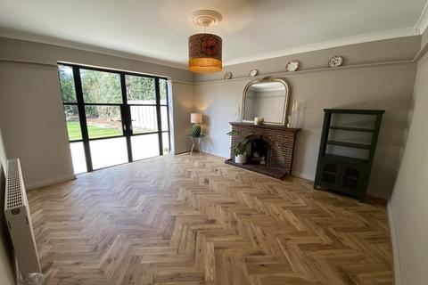 63 Bryanston Road, Solihull, B91 1BS