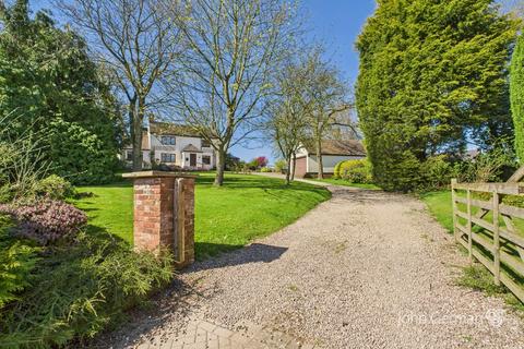 undefined, Cross In Hand Lane, Lichfield