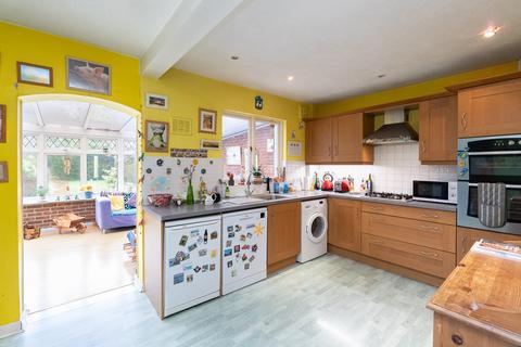 4 bedroom semi-detached house for sale, Balchins Lane, Westcott