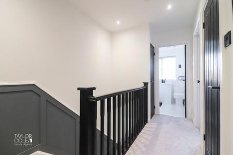 1 bedroom maisonette for sale, Exeter Drive, Riverside