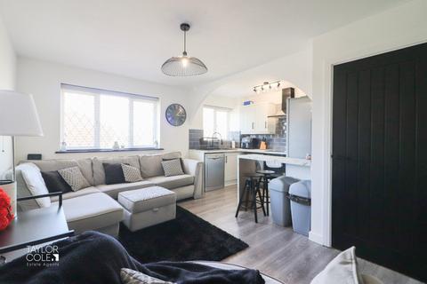 78 Exeter Drive, Tamworth, B79 7YQ
