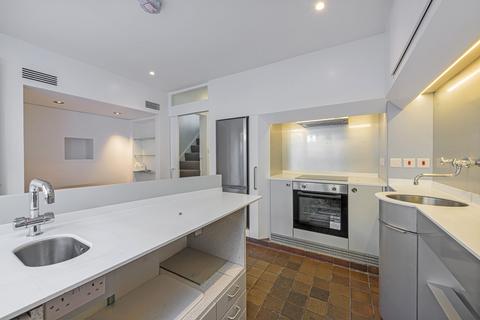 3 bedroom terraced house to rent, Slaidburn Street, SW10