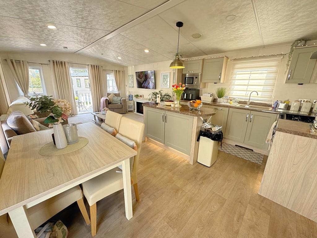 Open plan Lounge Kitchen Diner