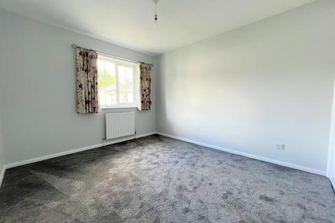 27 Barlow Road, Barnstaple, EX31 1TR