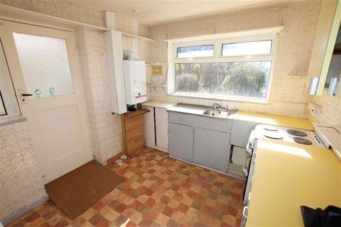2 bedroom semi-detached bungalow for sale, Slade Road, Holland on Sea