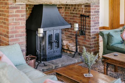 Great Brockhurst Farm Building Dial Green, Lurgashall, Petworth, GU28 9HA