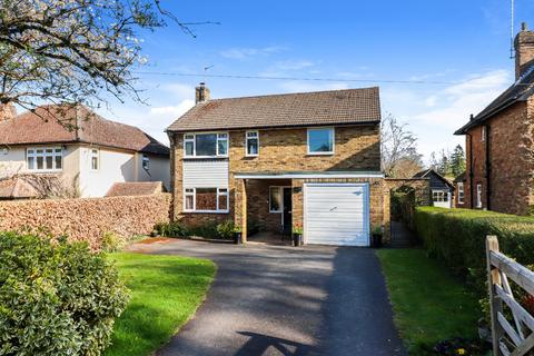 24 Bottrells Lane, Chalfont St Giles, HP8 4EY