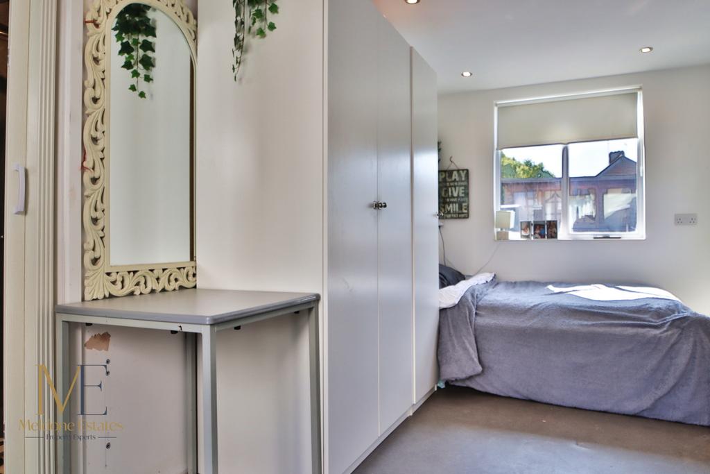 Bedroom 3-1