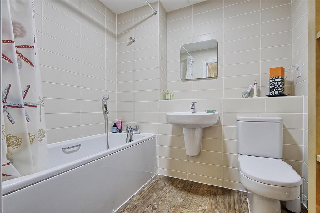 Bathroom.jpg