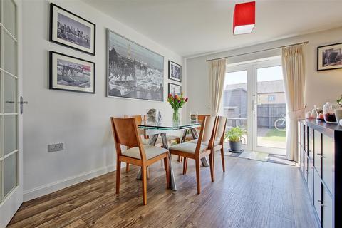 7 Old Mills Road, Trumpington, Cambridge, CB2 9AJ