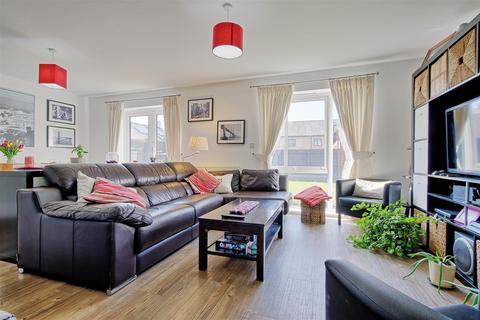 7 Old Mills Road, Trumpington, Cambridge, CB2 9AJ