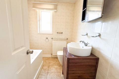 1 Carlyle Close, Cleethorpes, DN35 0QR