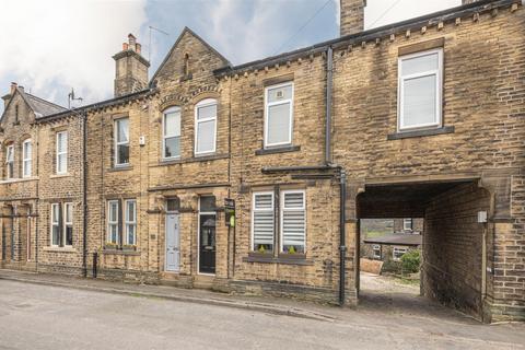 8 Shaw Street, Holywell Green, Halifax, HX4 9BE