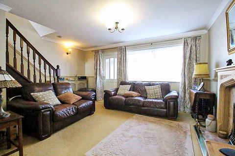 22 Eversley Grove, Sedgley, Dudley, DY3 3RF
