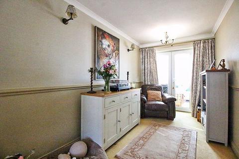 22 Eversley Grove, Sedgley, Dudley, DY3 3RF