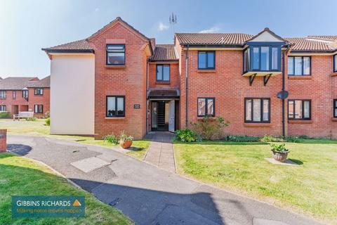 2 bedroom flat for sale, Drakes Close, Bridgwater