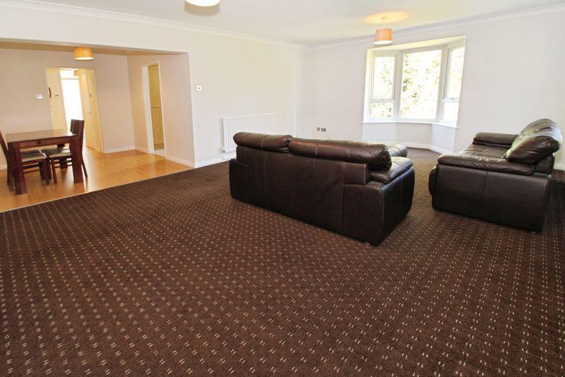 Lounge Dining Room